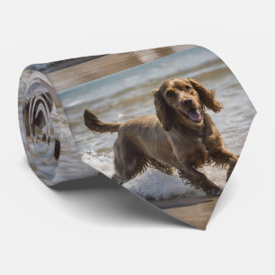 Gravata "Diversão à beira-mar: Cocker Spaniel em Tocar no