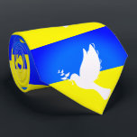 Gravata Dove of Peace Ucrânia Flag Colors Neck Tie Freedom<br><div class="desc">Bandeira da Ucrânia - Vara da Paz - Liberdade - Apoio à Paz - Solidariedade - Bandeira Ucraniana - Forte Junto - Vitória da Liberdade! Vamos faz do mundo um lugar melhor - todos juntos! Um mundo melhor começa - depende - precisa de você também! Você pode transferir para mais...</div>