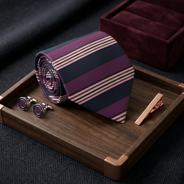 Gravata Elegante Plum & Navy Multi-Listra  (Criador carregado)