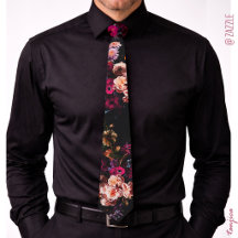 Elegante Vintage Dark Moody Burgundy Floral