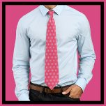 Gravata Estrelas Geométricas Rosa Padrão de Hexágono Laran<br><div class="desc">Estrelas Geométricas Rosa Padrão Laranja e Hexágono Rosa. Apresenta um padrão geométrico único em tons de rosa,  laranja e almíscar. Uma gravata com padrão quadril para homens loucos em contato com seu lado feminino. Cria uma tendência para o homem moderno e faz o presente perfeito para ele.</div>