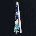 Gravata Excelente Wave Off Kanagawa Hokusai - Vintage Japo<br><div class="desc">Katsushika Hokusai A Onda de Excelente Off Kanagawa (1830) A Onda de Excelente de Kanagawa, também conhecida como A Onda de Excelente ou simplesmente A Onda, é um impressão de ukiyo-e do artista japonês Hokusai, publicado entre 1830 e 1833 no final do período Edo como o primeiro impressão série kusai...</div>