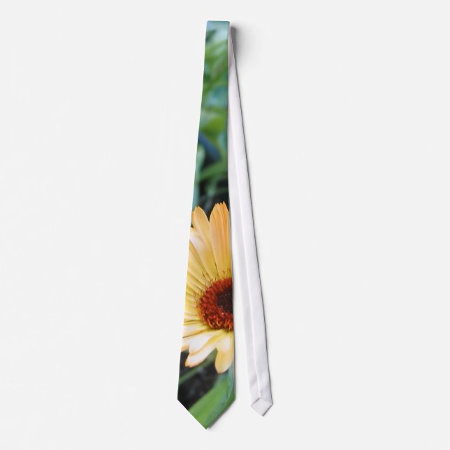 Gravata Flor nas Folhas Dois (Frente)