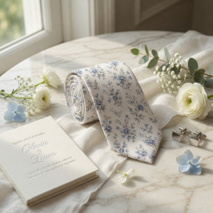 Gravata Floral em Aquarela Azul Desbotado Vintage