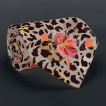Gravata Floral rosa exótico na impressão animal leopardo<br><div class="desc">Um design de flores rosa-quentes e manchas-leopardo negras extremamente divertidas em um fundo esticado, esta gravata do pescoço de homens é legal para o escritório, uma noite na cidade, gravata de casamento, gravata de noiva do noivo, gravatas de padrinhos de casamento ou dar como presente para seu marido, pai, irmão...</div>