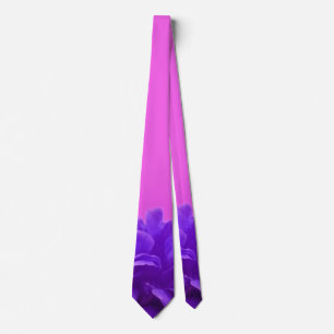Gravata Floral roxo elegante