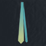 Gravata Gradiente Colorido de Ombre Verde Elegante<br><div class="desc">Uma gravata de pescoço de Gradiente Verde Colorido de Ombre Elegante. Itens correspondentes disponíveis.</div>
