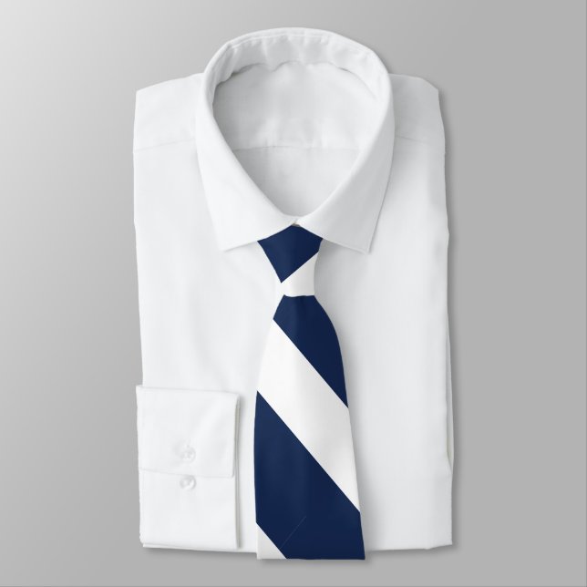 Gravata Greve de Universidade Azul e Branco Escuro (Amarrado)