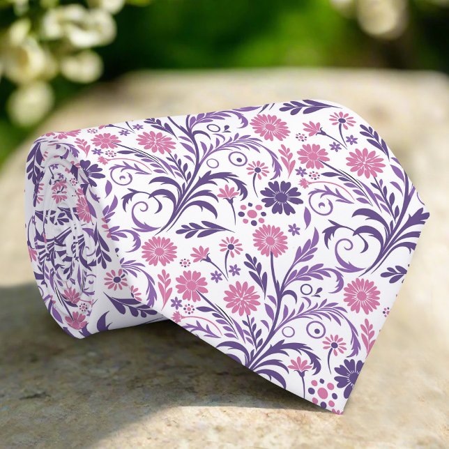 Gravata Ilustração Floral Elegante Em Fundo Branco (Criador carregado)