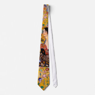 Gravata Klimt, senhora com fã