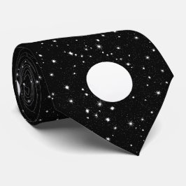 Gravata Lua cheia em um céu estrelado preto