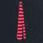 Gravata Maroon Red Pink Stripes Design<br><div class="desc">Maroon vermelho escuro e listras cor-de-rosa Design de repetição decorativa horizontal</div>