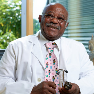 Gravata Médicos e Enfermeiros Bonitos com Recém-Nascidos