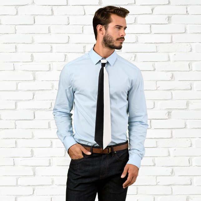 Gravata Meio Colorido Preto e Branco (Black and White Colorblock Neck Tie)