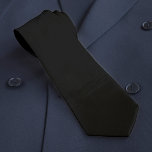 Gravata Mínimo Simples de Cor Sólida Preta Jet<br><div class="desc">Uma gravata genérica sólida de pescoço negro para homens. Cor preta de jato simples com revestimento preto para uma aparência simples e minimalista.</div>