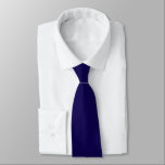 Gravata Monograma de Script Branco Mínimo Azul Sólido Mode<br><div class="desc">Elevem o seu guarda-roupa com o nosso Marinho moderno de cor sólida, um acessório de eterno concebido para adicionar um toque de sofisticação a qualquer conjunto. Feito com precisão e atenção aos detalhes, essa gravata no pescoço apresenta uma matiz negra rica que exumenta elegância e faz uma declaração refinada. A...</div>