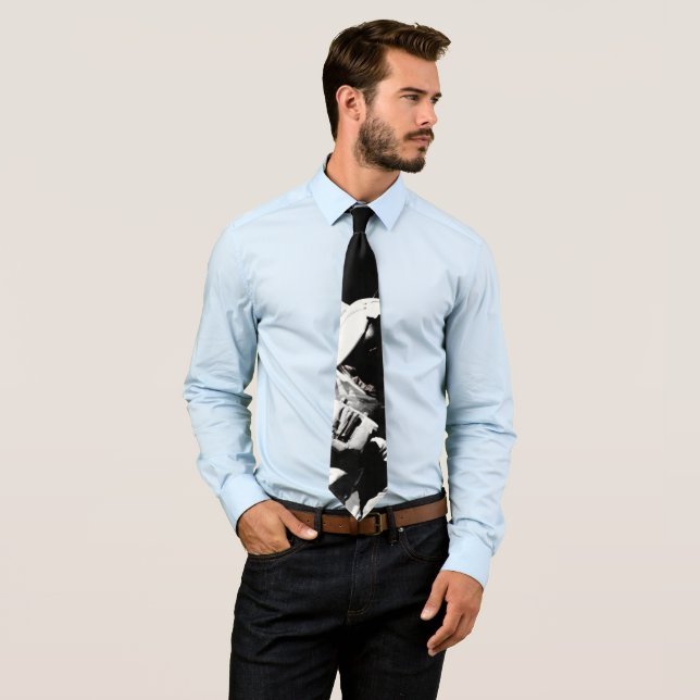 Gravata NASA Apollo 17 - Astronauta Black White Artística (In Situ)