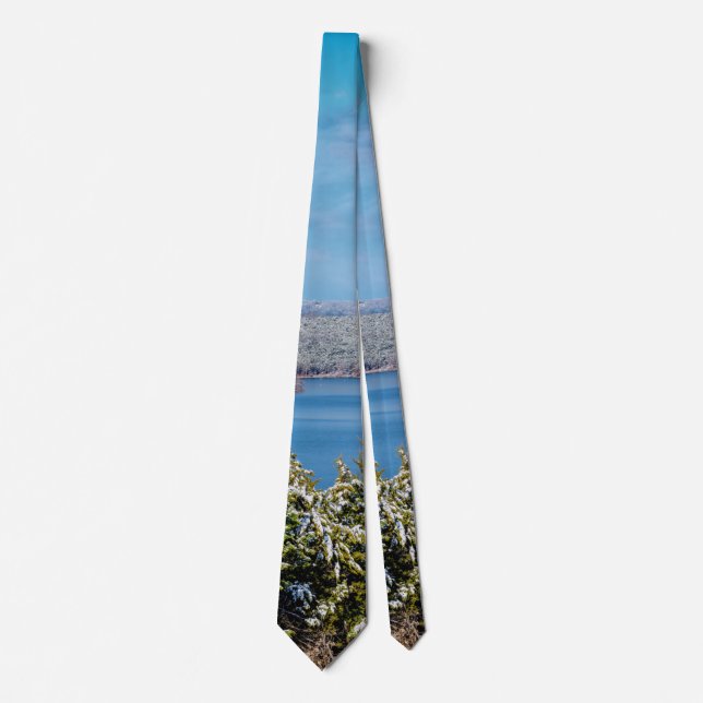 Gravata Neve Dusting Na Mesa Rock Lake Neck Tie (Frente)