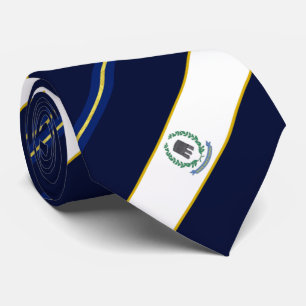 Gravata Newport (Rhode Island), bandeira da cidade, Neck T