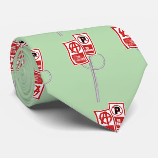 Gravata No parking anarchy sign