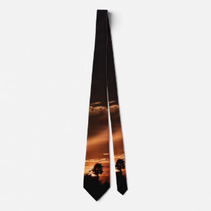 Gravata "O pôr do sol de uma lua"