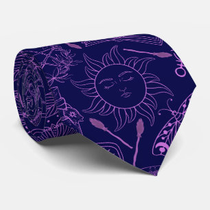 Gravata padrão bruxaria 2506.Roxo. DBlue BG