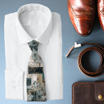 Gravata Padrão de Abrstact de Colagem de Tendência de Na m<br><div class="desc">O Na moda moderno de Tendy Collage Abrstact Pattern Mens Colk Tie apresenta uma colagem de imagens de abstrato. Perfeito como presentes para ele no aniversário,  Natal,  feriados ou pai para Dia de os pais e padrinho e noivo para casamentos. Projetado pelo Evco Studio www.zazzle.com/store/evcostudio</div>