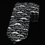 Gravata Padrão de bigode preto e branco do Hipster de tend<br><div class="desc">Hipster de geekery masculina moderno, preto e branco, com bigode preto e branco, apresentando bigode giro. Faz um presente de excelente para o milênio boêmico do hipster urbano geek. Seria até fofo para uma festa de aniversário de meninos! Clique em personalizá-lo para reorganizar o design de padrão ou para adicionar...</div>