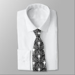 Gravata Padrão de Deco de Arte Vintage Branca em Preto<br><div class="desc">Este padrão branco vintage Art Deco sobre um fundo preto é uma gravata elegante que se pode vestir a casamentos ou a um janto elegante. A cor preta do fundo é uma cor que pode ser alterada para corresponder às suas cores.</div>