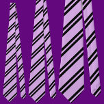 Gravata Padrão de Faixa Roxo Colorida Cuta<br><div class="desc">O bonitinho colorido stripes roxo,  gravata de padrão é um presente perfeito para o Natal e aniversários.</div>