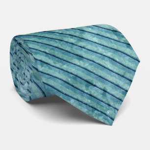 Gravata padrão de faixa tradicional azul e lacrimogênea