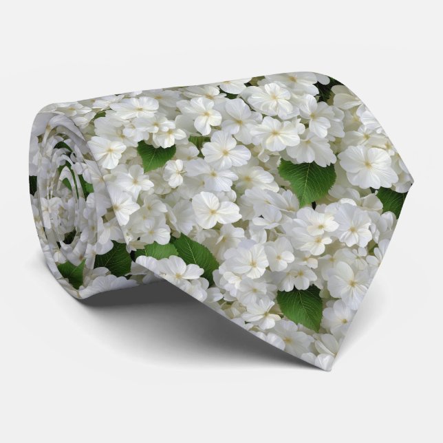 Gravata Padrão de Jardim de Hortênsias Brancas (Rolled)