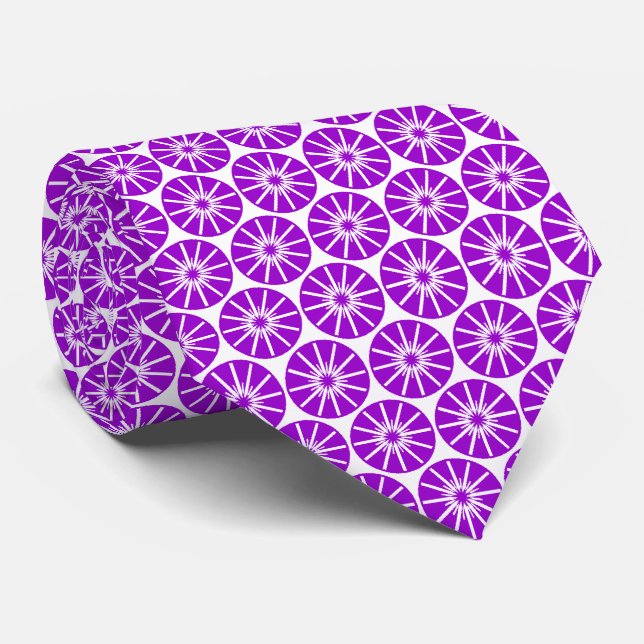 Gravata Padrão de roda de estrela - Roxo em branco (Rolled)