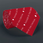 Gravata Pai do noivo Repetindo Texto Branco em Vermelho<br><div class="desc">Esta engraçada gravata vermelha é o acessório perfeito para o pai do noivo no seu casamento. Ele apresenta um design simples, mas elegante, com a palavra "Pai do Alcance" escrita em uma sofisticada fonte toda branca maiúscula, e repetindo em um padrão diagonal com separadores de diamante. Perfeito caminho para ambos...</div>