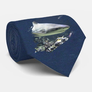Gravata Pescoço de água com granulometria azul do tubarão