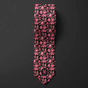 Gravata preta com flores rosa
