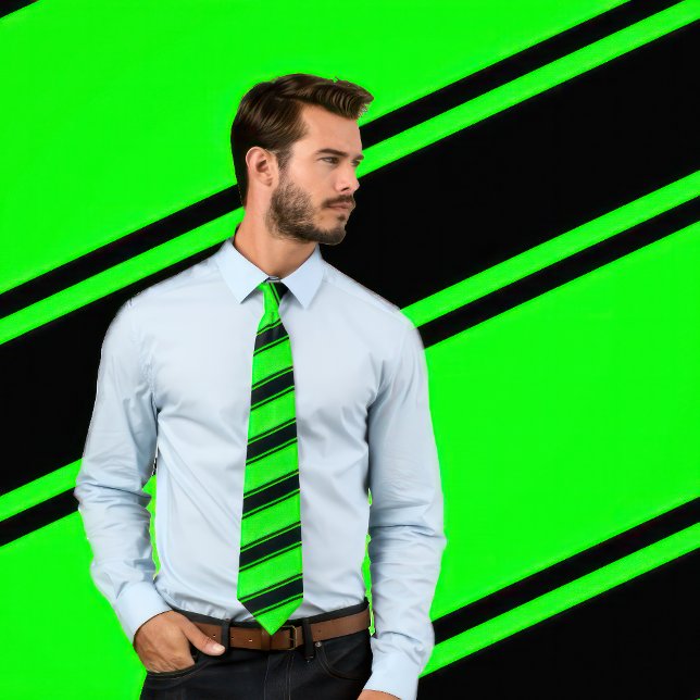 Gravata Preto e Neon Green Diagonal Strips (Man wears a necktie with paired thick and thin black stripes on a neon/lime green.)