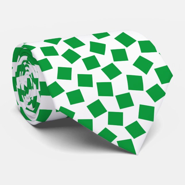 Gravata Quadrados Irregulares - Verde Grass em Branco (Rolled)