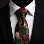 Gravata Rosas Barroco Preto e Borgonha<br><div class="desc">Este luxuoso padrão floral reúne a profunda elegância preta com rosas ricamente detalhadas em burgundy e tons de creme suave. Folhas barrocas douradas e elementos decorativos emoldurados criam um visual dramático e premium que se sente ao mesmo tempo artístico e atemporal. A combinação de fundo escuro e detalhes no estilo...</div>