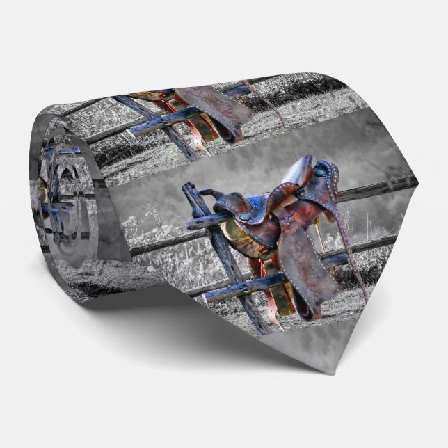 Gravata Selo De Cavalo Na Cerca De Coral Oeste (Rolled)