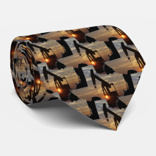 Gravata Tomada De Bomba De Óleo Do Texas No Sunset