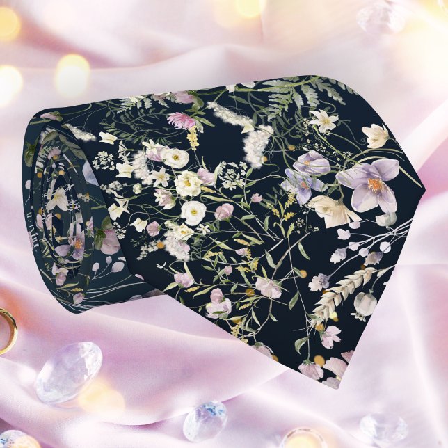 Gravata Vintage Elegant Dark Blue Floral Necktie (Criador carregado)