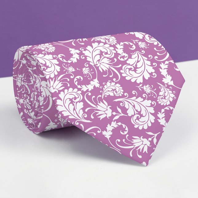 Gravata Violet Floral Pattern Custom Necktie (Criador carregado)