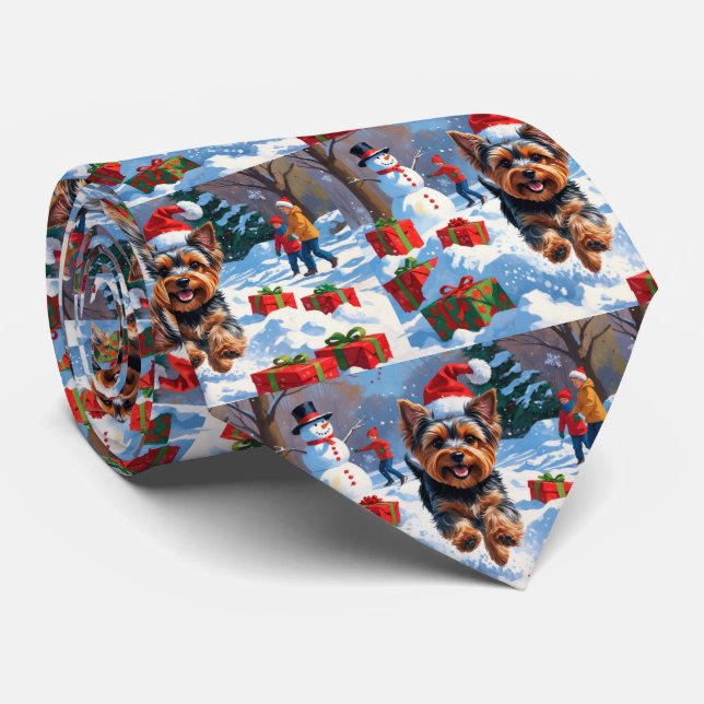 Gravata Yorkshire Terrier na Neve com Chapéu de Natal (Rolled)