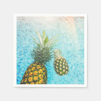 Guardanapo De Papel Abacaxis na Piscina de Natação