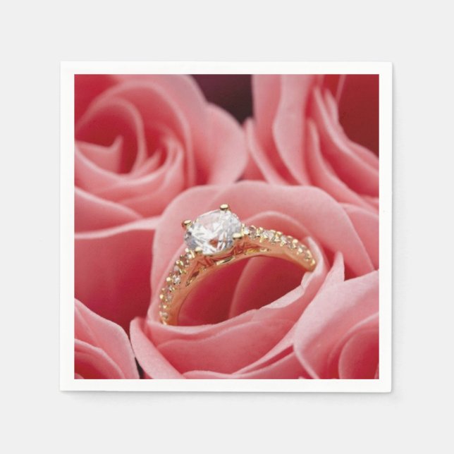 Guardanapo De Papel Anel Diamond Entre Rosas Napkins (Frente)