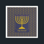 Guardanapo De Papel Azul escuro personalizável | Hanukkah | MENORAH<br><div class="desc">Elegante azul escuro Papel MENORAH Napkins, mostrando com a falsa menorah dourada em um padrão ladeado. No centro, há uma imagem de uma grande menorah que é PERSONALIZÁVEL, para que você possa carregar sua própria imagem. Por baixo, o texto diz CHAG SAMEACH. Isso também é personalizável para que você possa...</div>