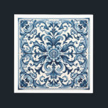 Guardanapo De Papel Azulejo azul português<br><div class="desc">Este produto tem um design intricado com fundo azul escuro e padrões ornamentais brancos. O design lembra os estilos tradicionais de cerâmica ou porcelana,  que podem interessar a quem aprecia a estética clássica ou vintage.</div>