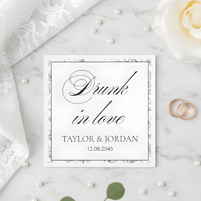 Guardanapo De Papel Bêbado de Amor Script Floral Casamento Personaliza (Criador carregado)