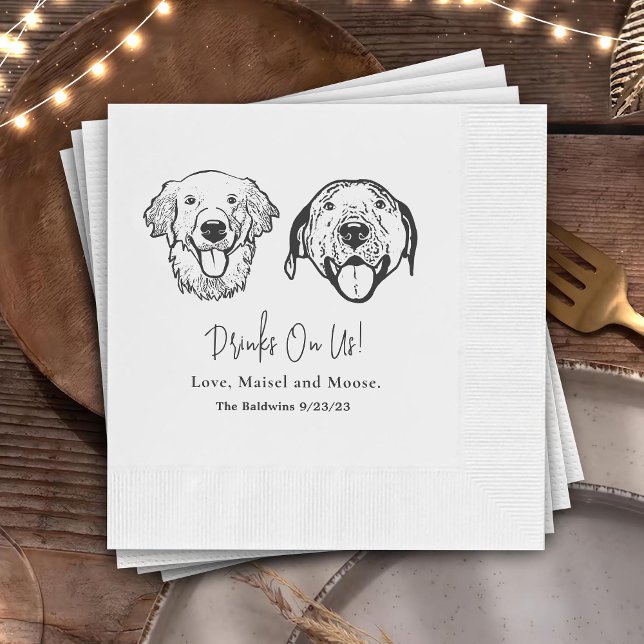 Guardanapo De Papel Bebida Simples Na Mão Do Cachorro Desenhando Casam (Criador carregado)